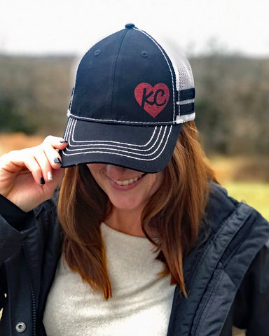 KC black and white hat